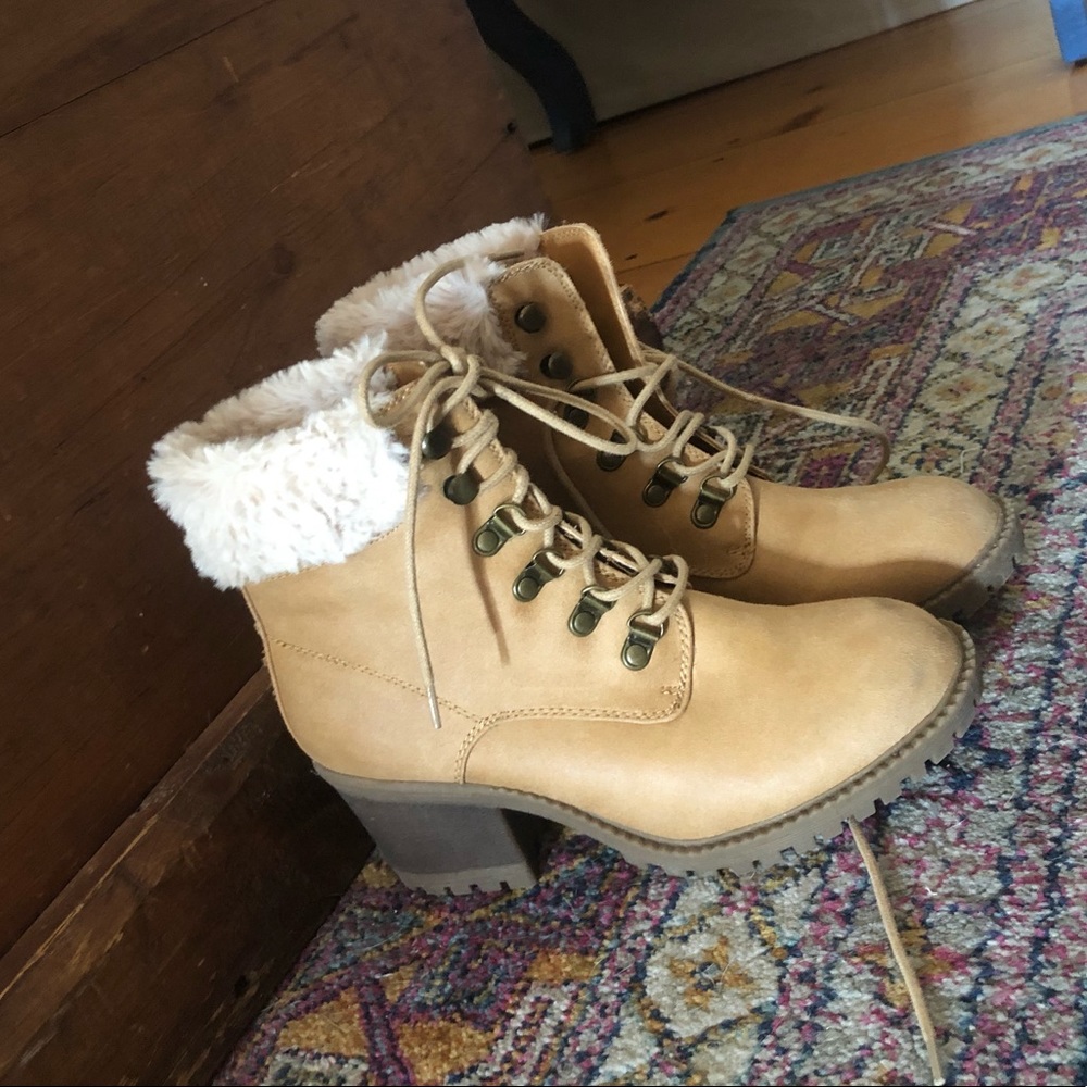 Tan chunky heeled booties